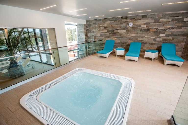 1378503_175622199301783_1593712587_n